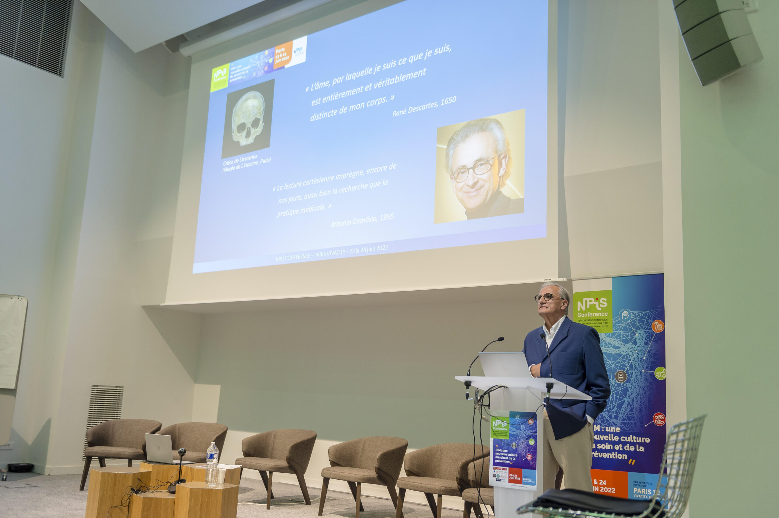 Dr. Martínez-Pintor en el Congreso Nacional Francés de tratamientos sin farmacoterapia. Junio 2022